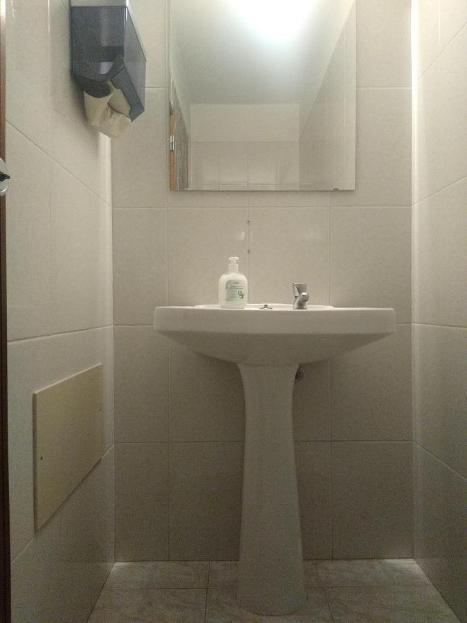 Melaya Private Rooms 法鲁区 外观 照片