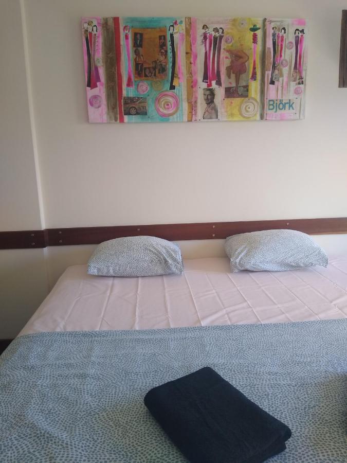 Melaya Private Rooms 法鲁区 外观 照片