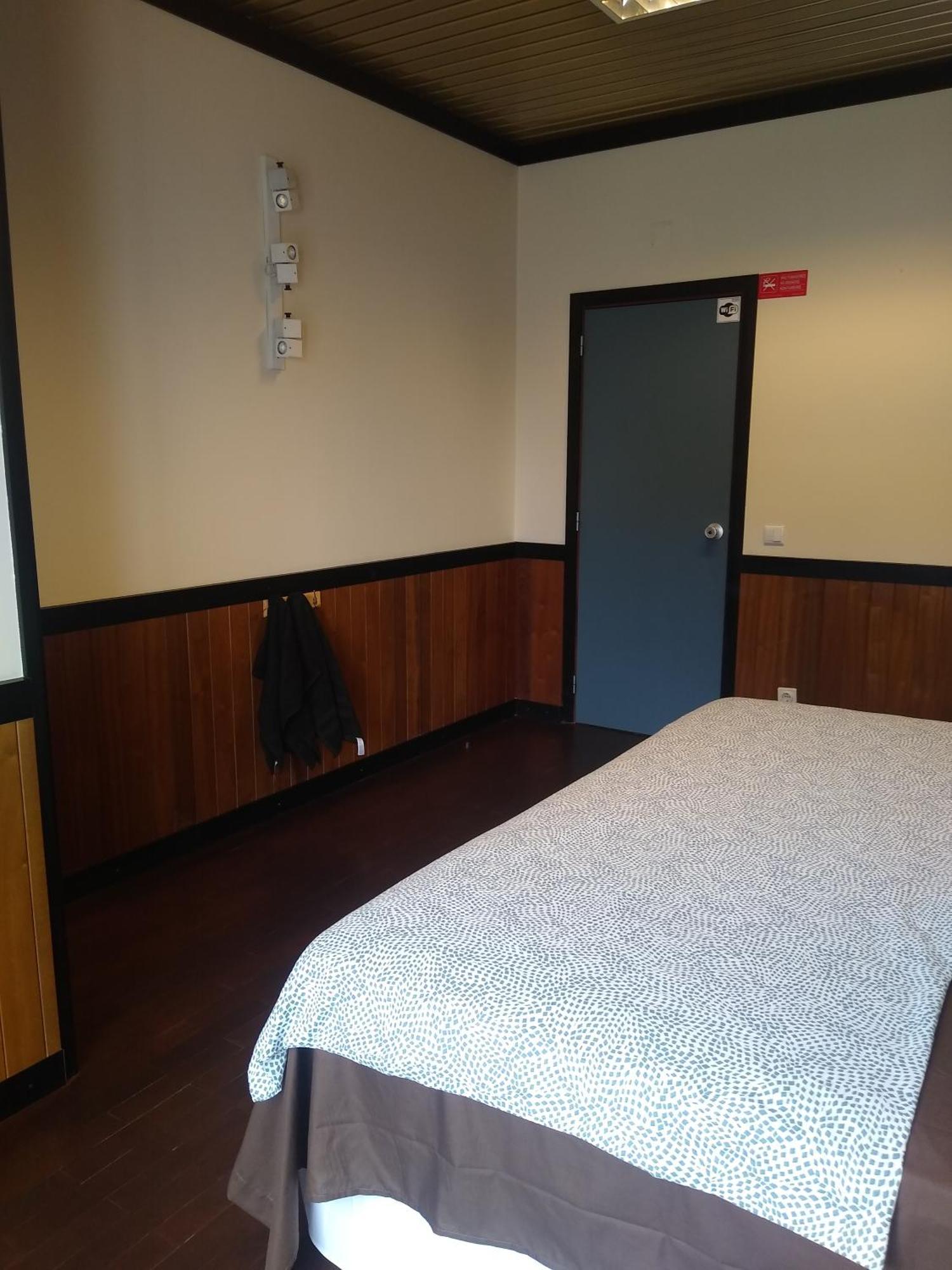 Melaya Private Rooms 法鲁区 外观 照片