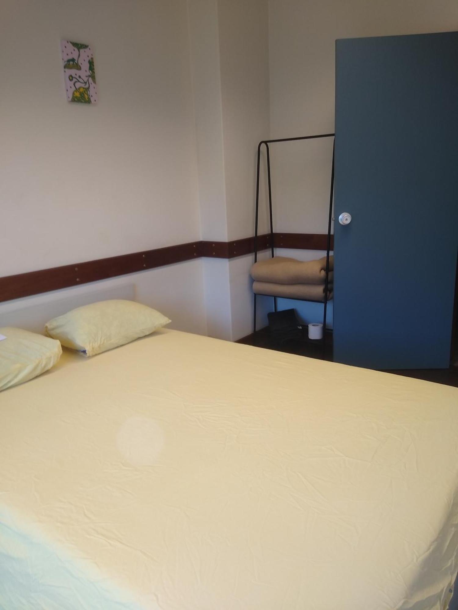 Melaya Private Rooms 法鲁区 外观 照片